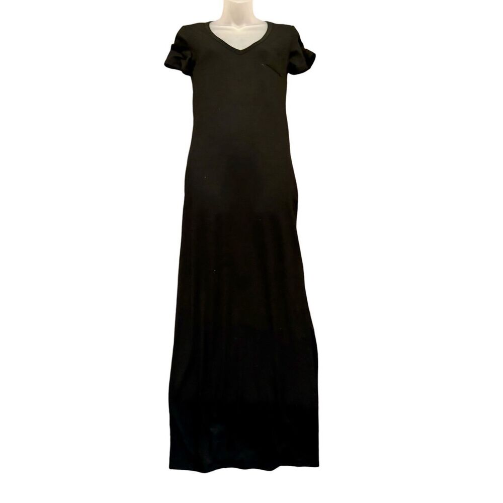 Classic Black Maxi Dress with one side pocket
